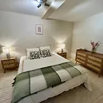 Apartament Hypercentre - 85m2 - 2 Salles De Bain - Cour Privee